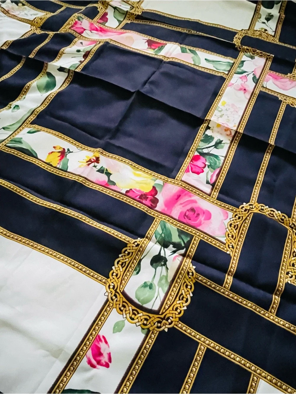 Black & White Floral Chain-Print Silk Scarf